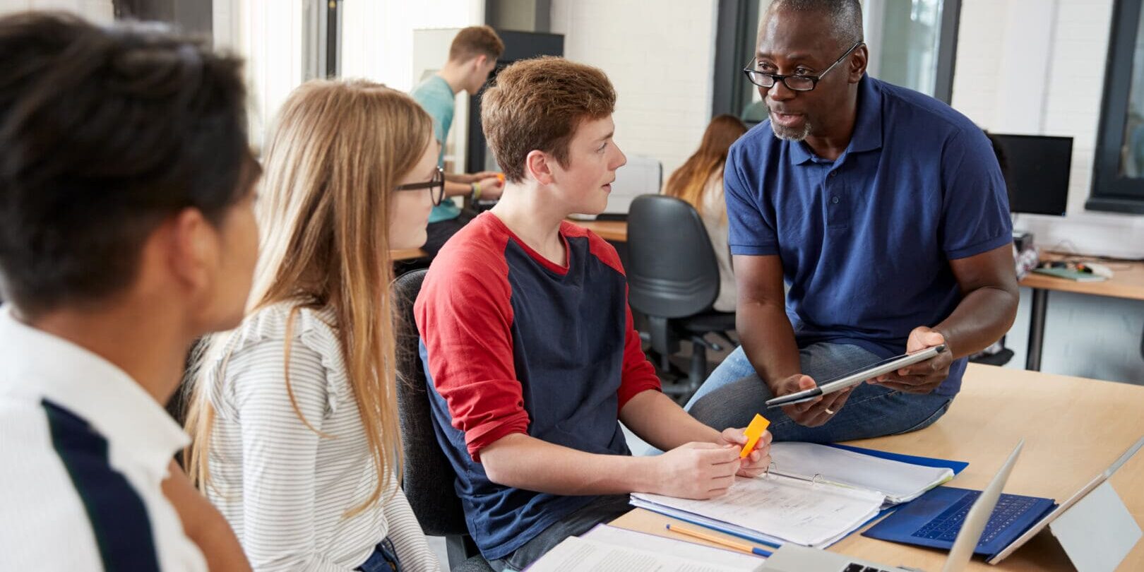 Design,Students,With,Teacher,Working,In,Cad/3d,Printing,Lab